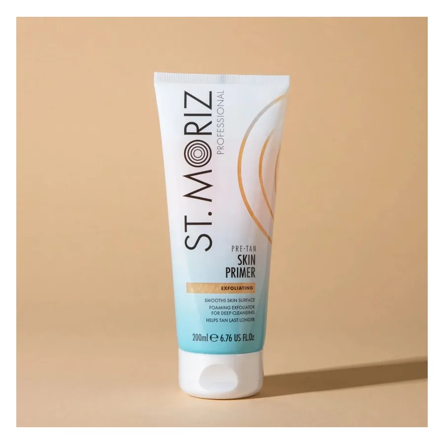 St.Moriz Advanced / Відлущуючий скраб для тіла / Exfoliating Skin Primer / 200 мл
