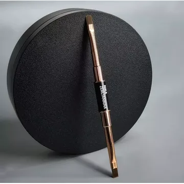 Nika Zemlyanikina / Пензлик  Oval Brush 8мм / Flat Brush 6мм